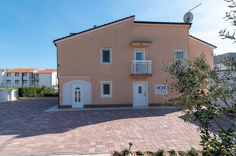 Appartement Villa Nikaroni