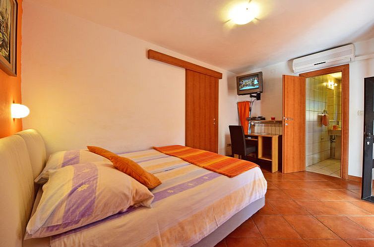 Appartement Lovrano