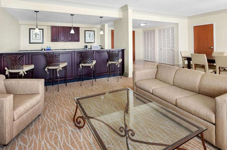 DoubleTree by Hilton Sunrise - Sawgrass Mills