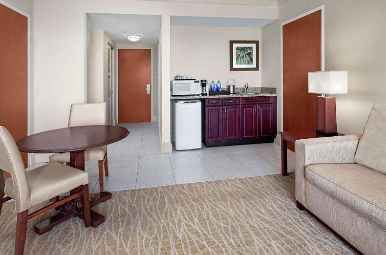 DoubleTree by Hilton Sunrise - Sawgrass Mills