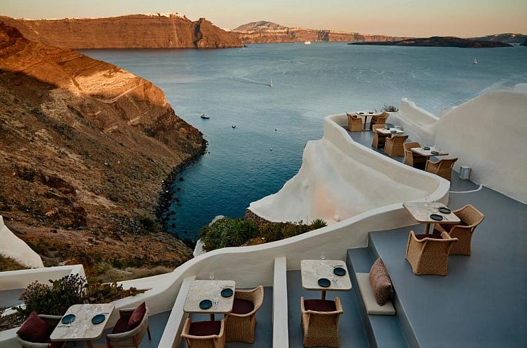 Mystique, a Luxury Collection Hotel, Santorini