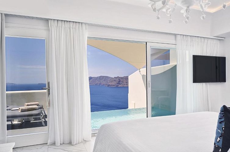 Canaves Oia Suites & Spa