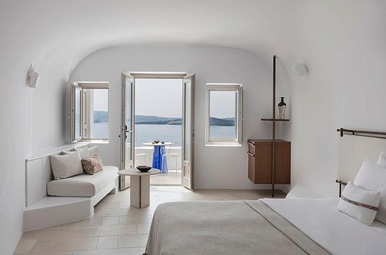 Canaves Oia Boutique Hotel