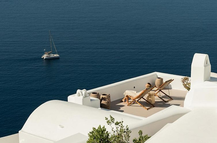 Canaves Oia Boutique Hotel