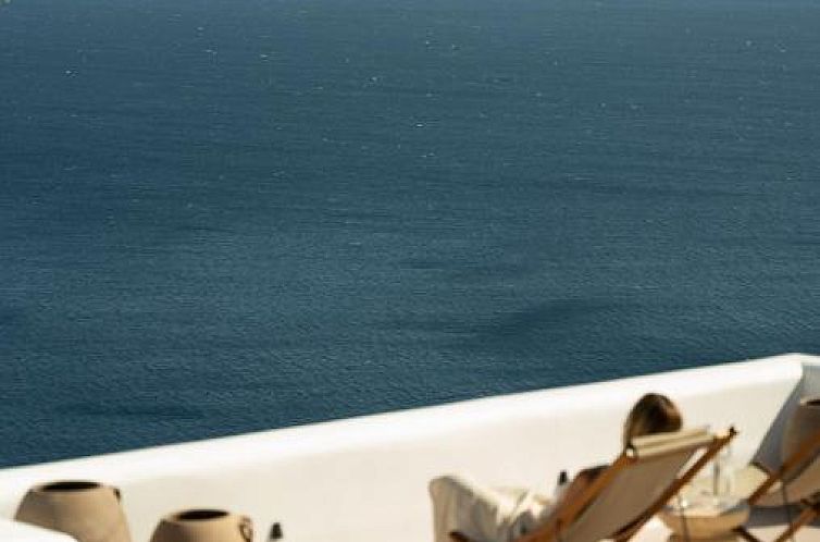 Canaves Oia Boutique Hotel