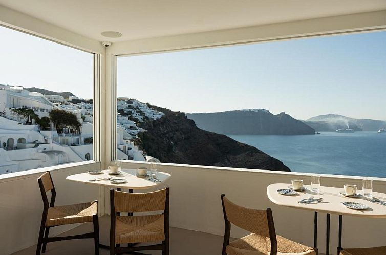 Canaves Oia Boutique Hotel