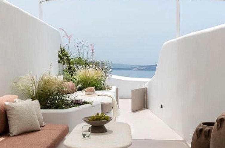 Canaves Oia Boutique Hotel