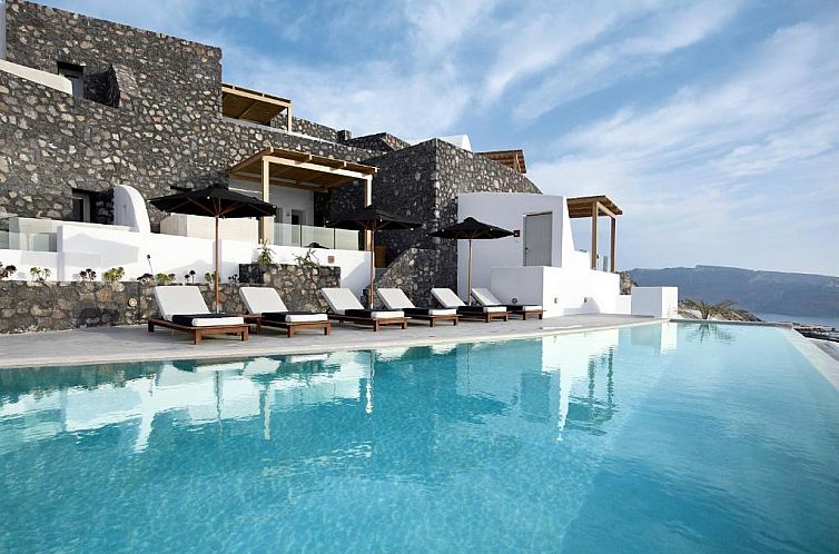 Santo Maris Oia Luxury Suites & Spa