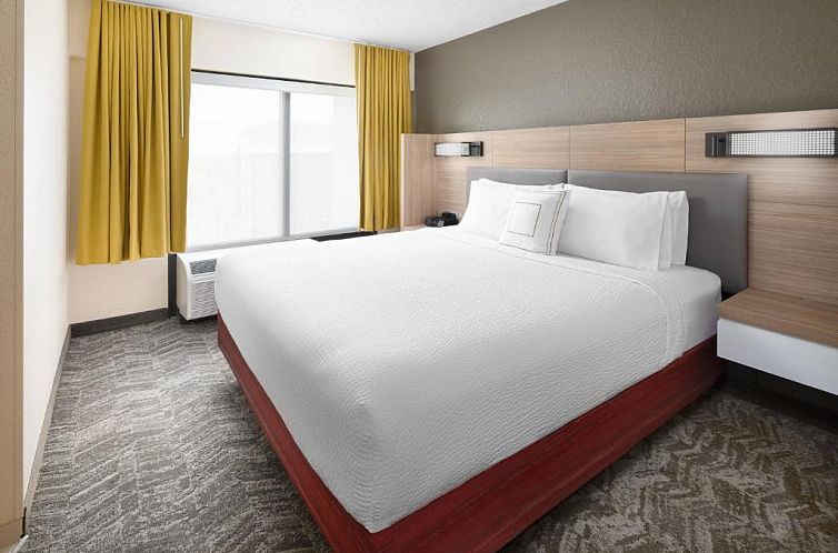 SpringHill Suites Houston Hobby Airport