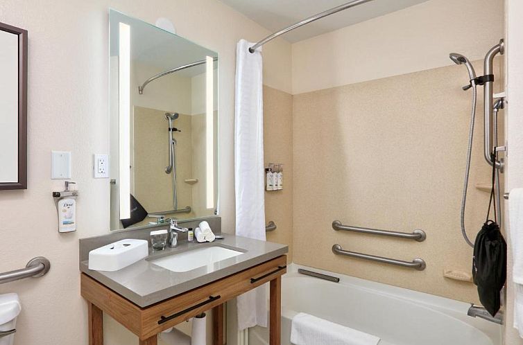 Candlewood Suites Idaho Falls, an IHG Hotel