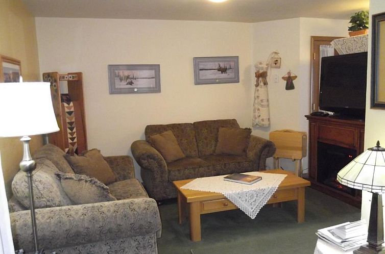 Alaska's Lake Lucille Bed & Breakfast