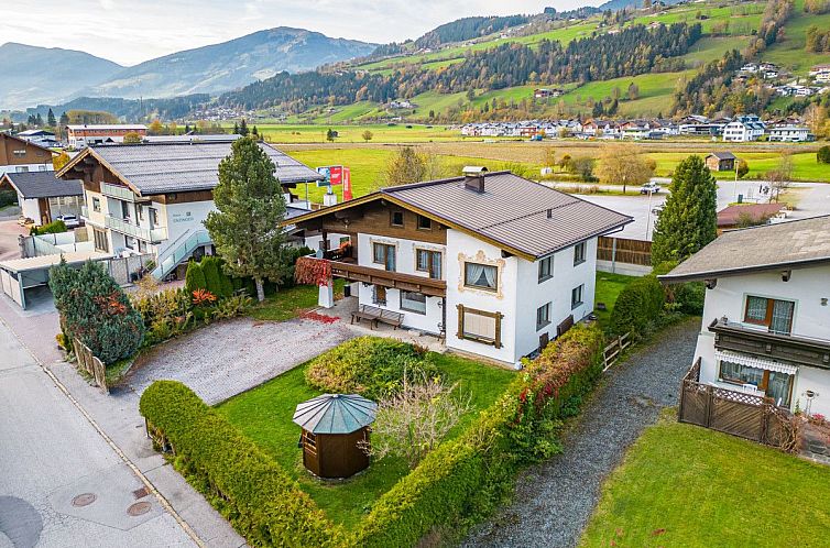 Geschakelde woning in Salzburg, Oostenrijk