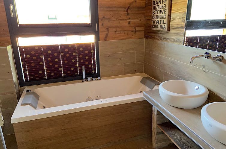 Vakantiehuis Premium #58 mit Sauna & Sprudelbad