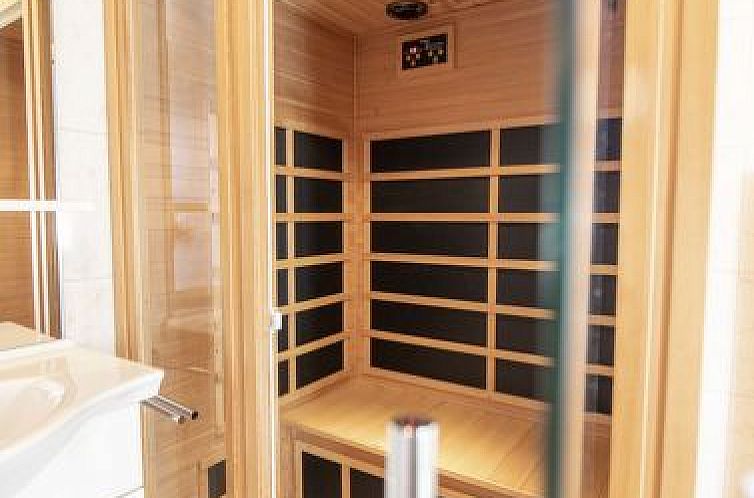 Vakantiehuis Premium #14 mit IR-Sauna