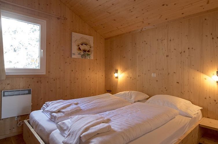 Vakantiehuis #4 mit IR-Sauna & Sprudelwanne innen