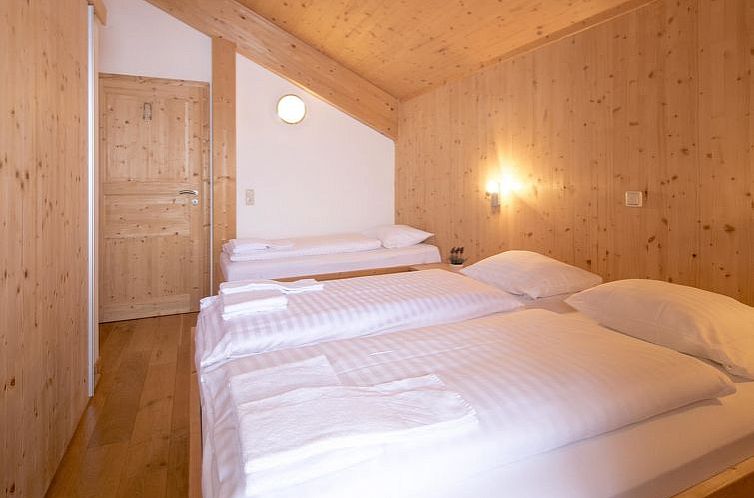 Vakantiehuis #4 mit IR-Sauna & Sprudelwanne innen