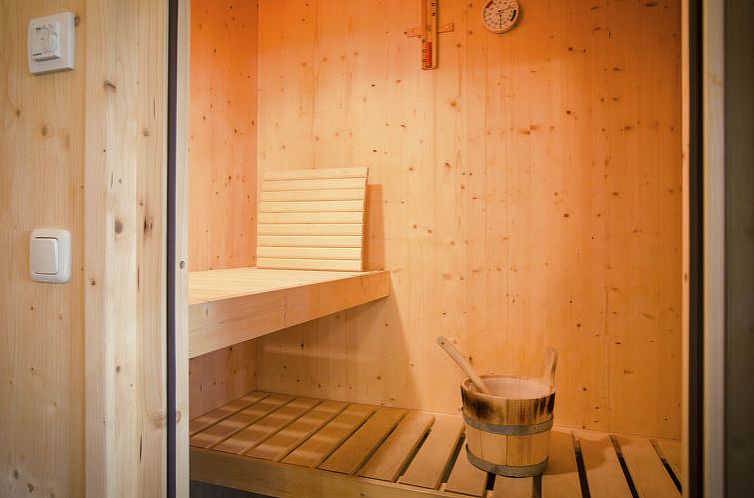 Vakantiehuis #14 mit Sauna und Sprudelbad Innen