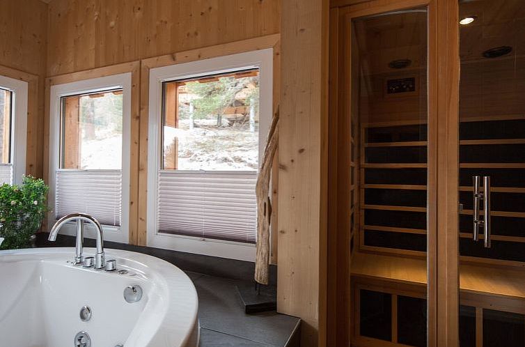 Vakantiehuis #16 mit IR-Sauna&Sprudelbad innen