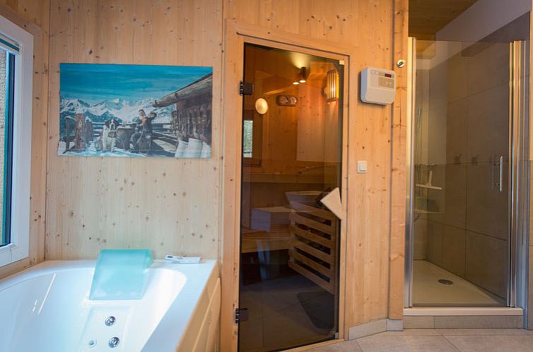 Vakantiehuis #42 mit Sauna und Sprudelbad innen