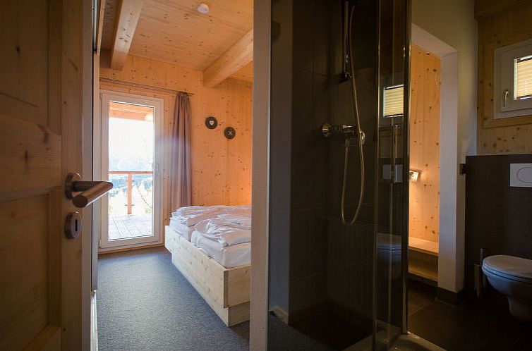 Vakantiehuis #48 mit IR-Sauna und Sprudelbad aussen