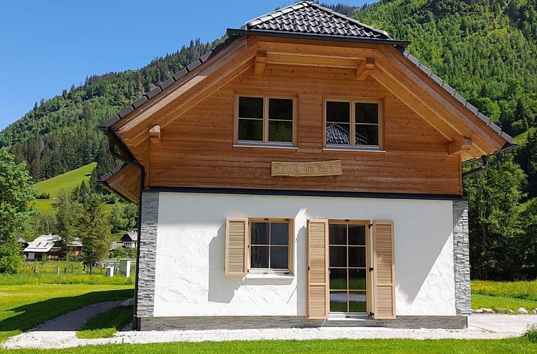 Haus am Bach