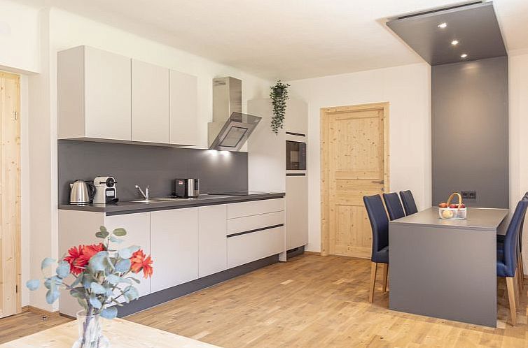 Appartement für 6 P. mit IR-Sauna & Sprudelwanne