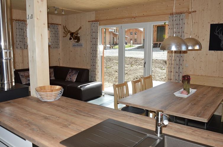 Vakantiehuis Chalet mit 4 Schlafzimmern