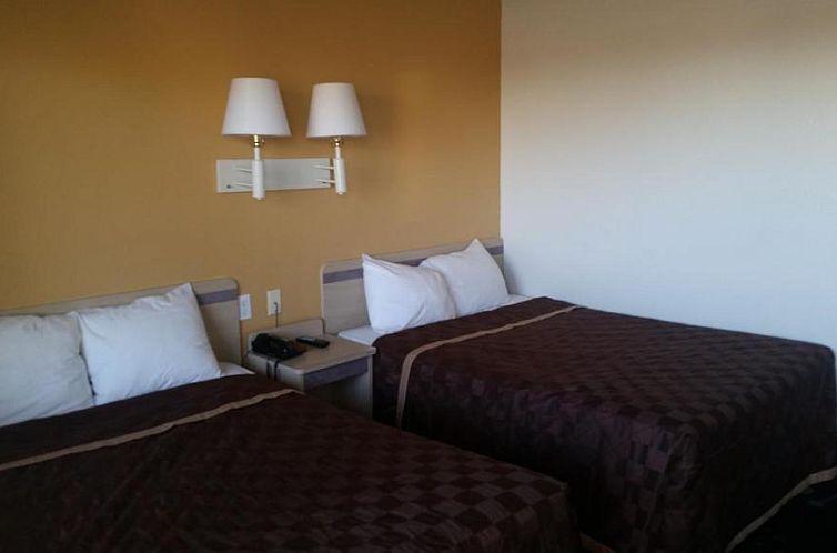 Americas Best Value Inn Amarillo Airport/Grand Street