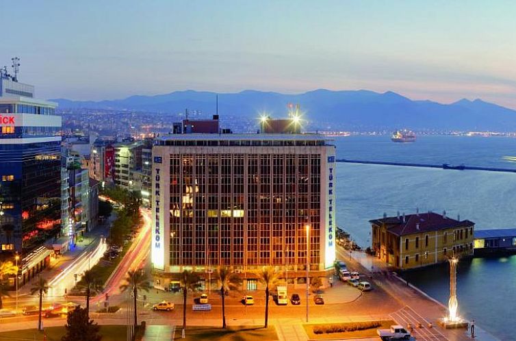 Mövenpick Hotel Izmir