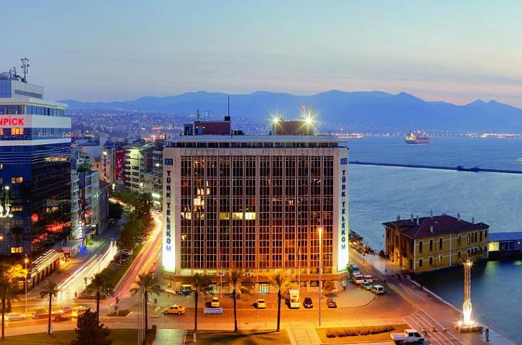 Mövenpick Hotel Izmir