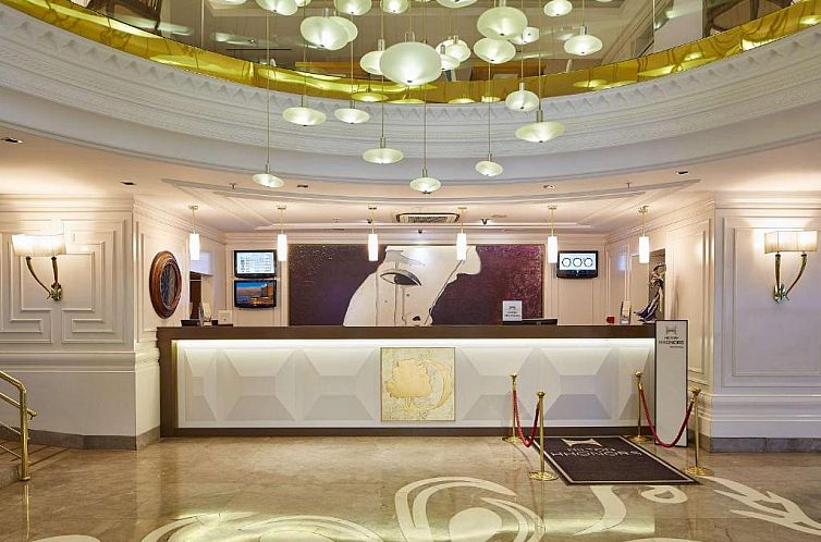 DoubleTree by Hilton Izmir - Alsancak