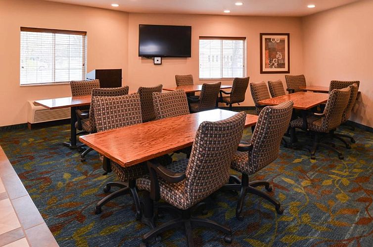 Candlewood Suites Boise - Towne Square, an IHG Hotel