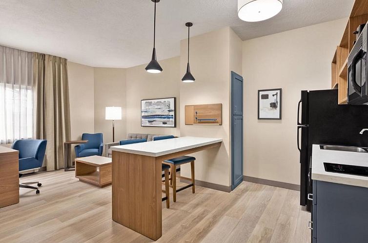 Candlewood Suites Boise - Towne Square, an IHG Hotel