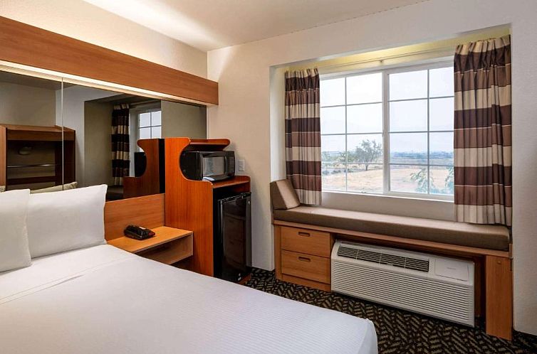 Microtel Inn & Suites by Wyndham Salt Lake City Airport