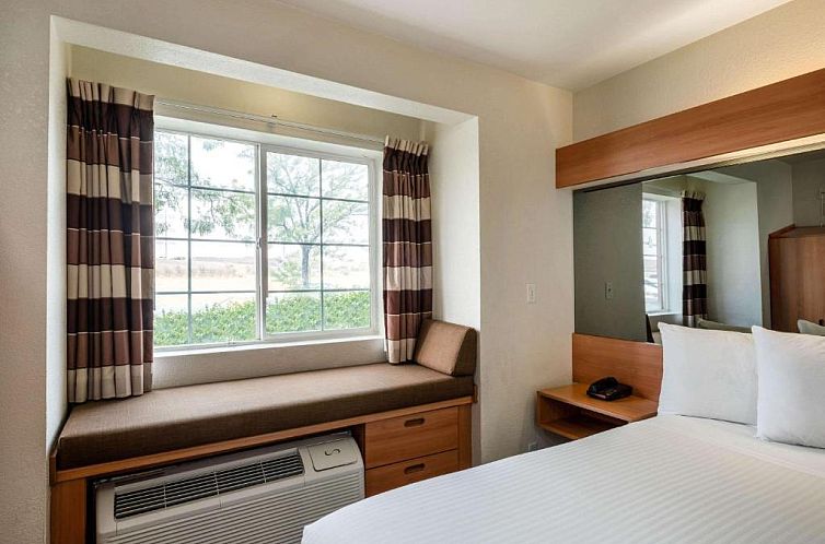 Microtel Inn & Suites by Wyndham Salt Lake City Airport