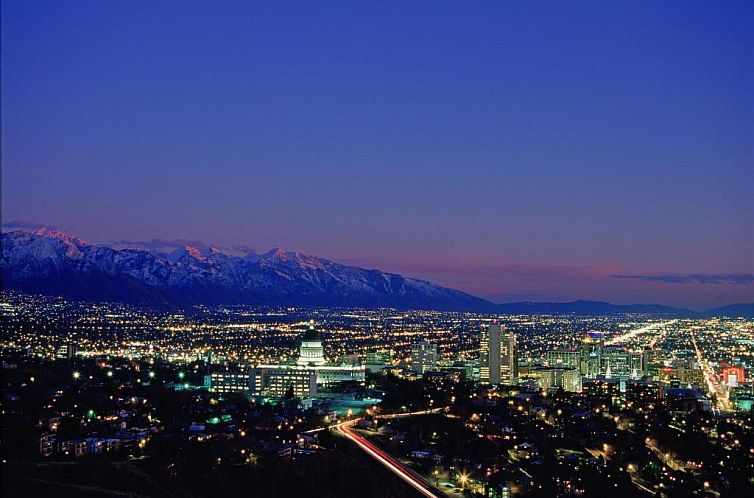 Holiday Inn Express Salt Lake City Downtown, an IHG Hotel