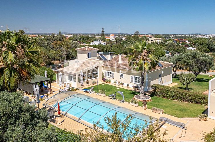 Vrijstaande woning in Faro, Portugal