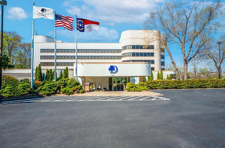 Hilton Charlotte Executive Park