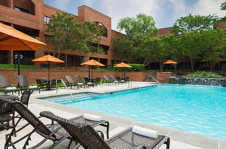 DoubleTree Suites by Hilton Charlotte/SouthPark