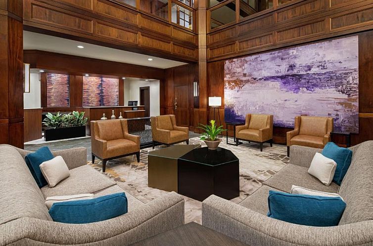 DoubleTree Suites by Hilton Charlotte/SouthPark