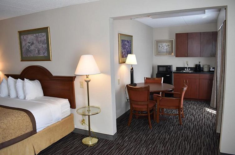 Wingate by Wyndham Charlotte Airport