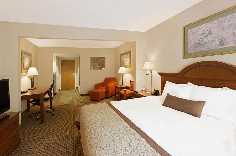 Wingate by Wyndham Charlotte Airport