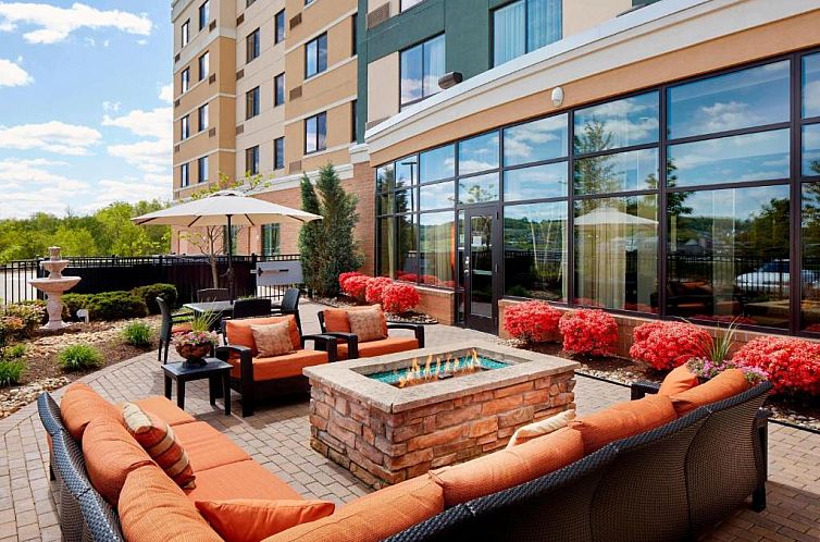 Courtyard by Marriott Pittsburgh Washington Meadow Lands