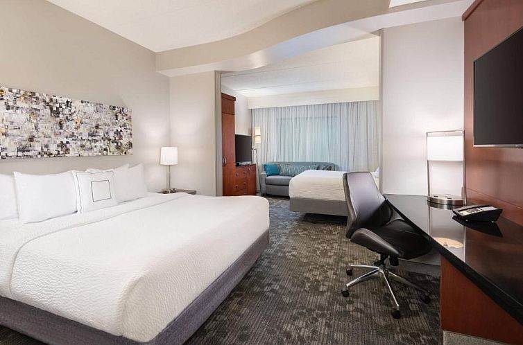 Courtyard by Marriott Pittsburgh Washington Meadow Lands