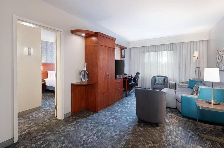 Courtyard by Marriott Pittsburgh Washington Meadow Lands