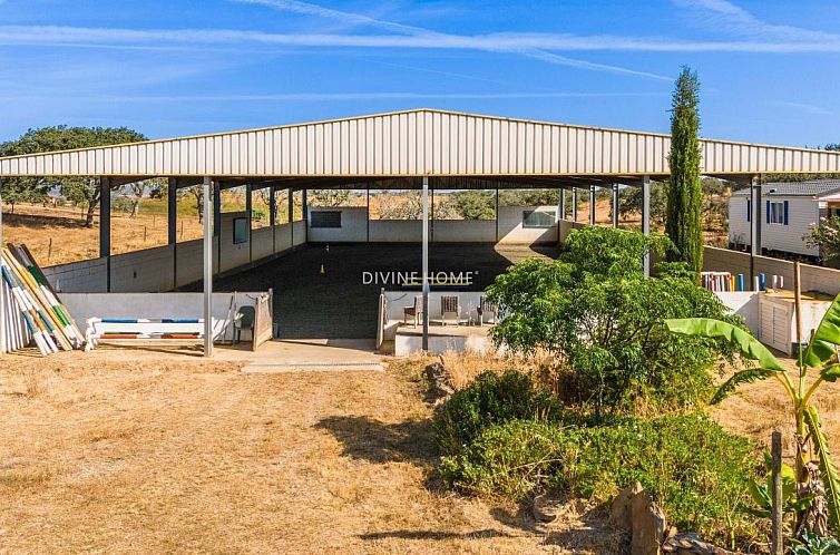 Vrijstaande woning in Beja, Portugal