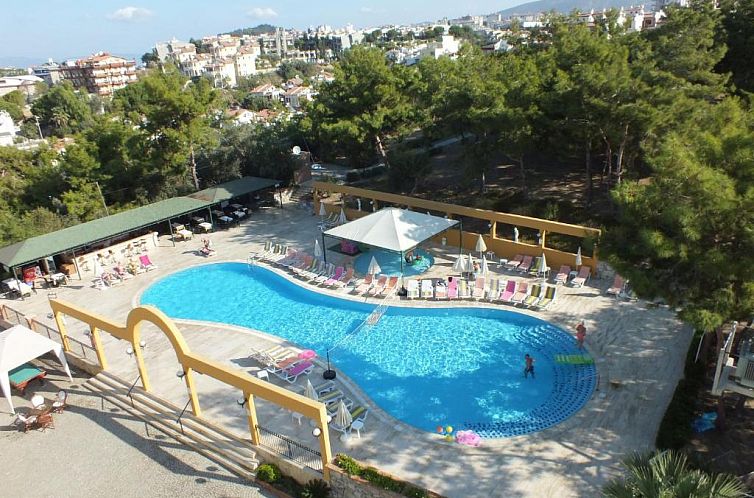 Tuntas Family Suites Kusadasi