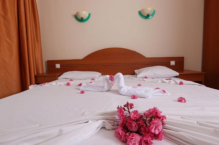 Tuntas Family Suites Kusadasi