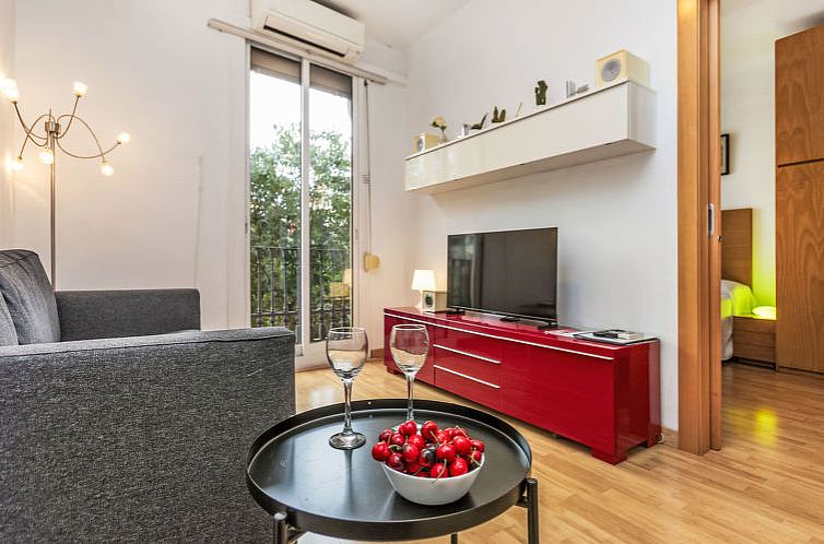 Appartement Sants-Montjuïc: Avenida Madrid