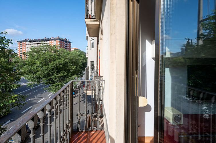 Appartement Sants-Montjuïc: Avenida Madrid